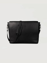 The Carismatico Black Leather Messenger Bag